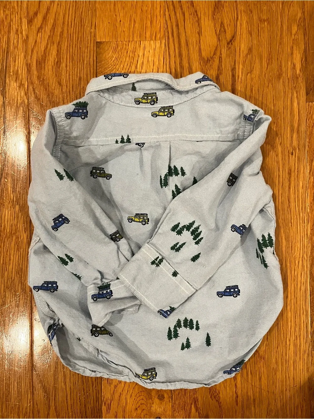 GAP light blue